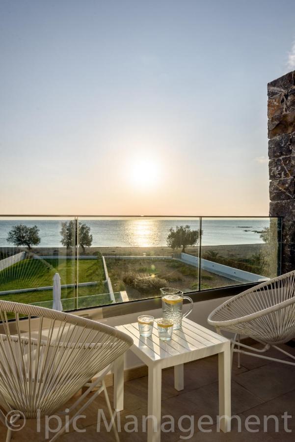 Seafront Pelagia Superb New Listing Villa La Canée